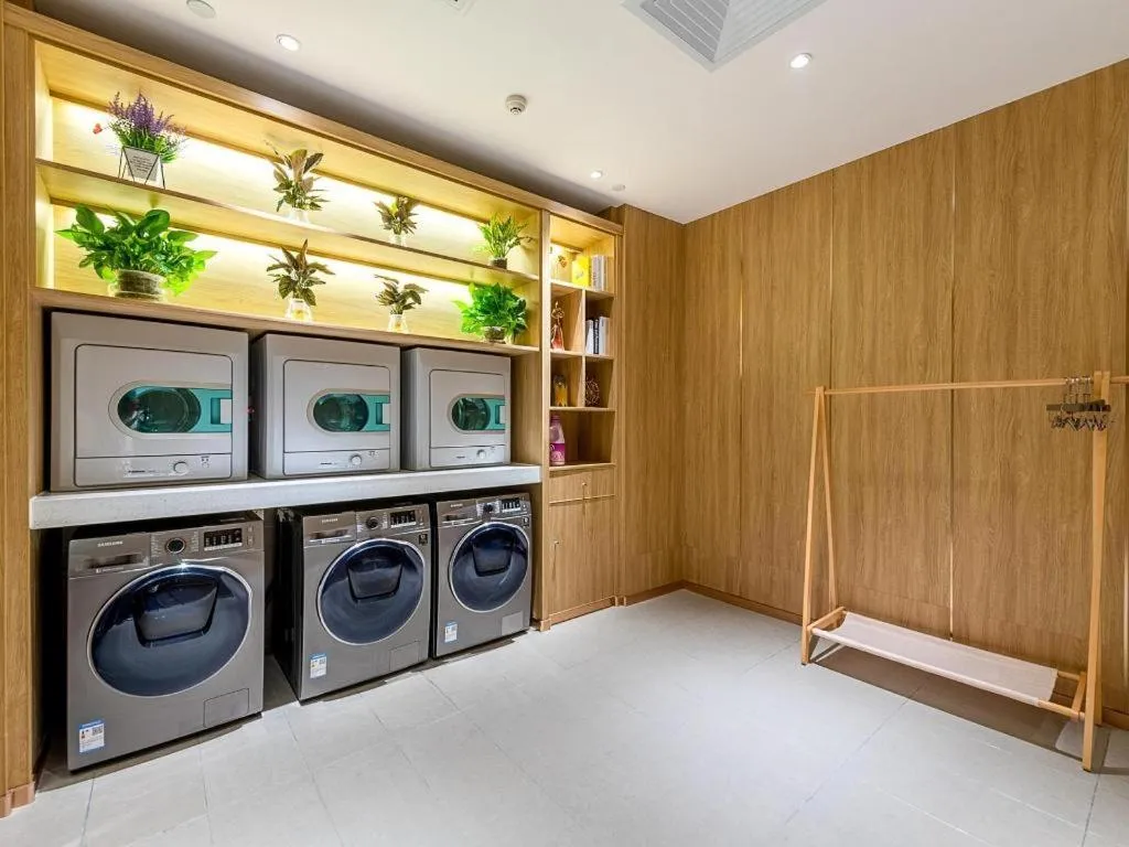 Lavande Hotel Zhongshan Lihe Square