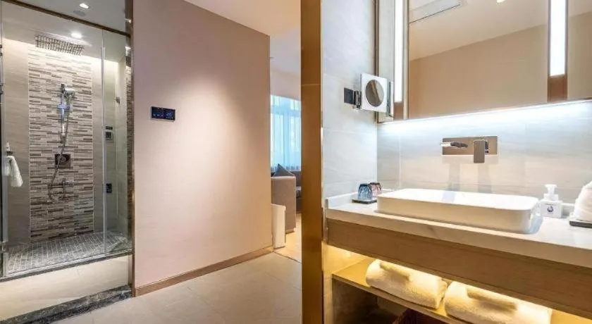 Lavande Hotel Zhongshan Lihe Square