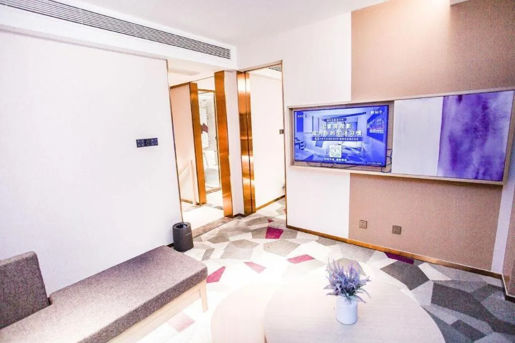 Lavande Hotel Xi'an Zhonglou Dachashi Metro Station