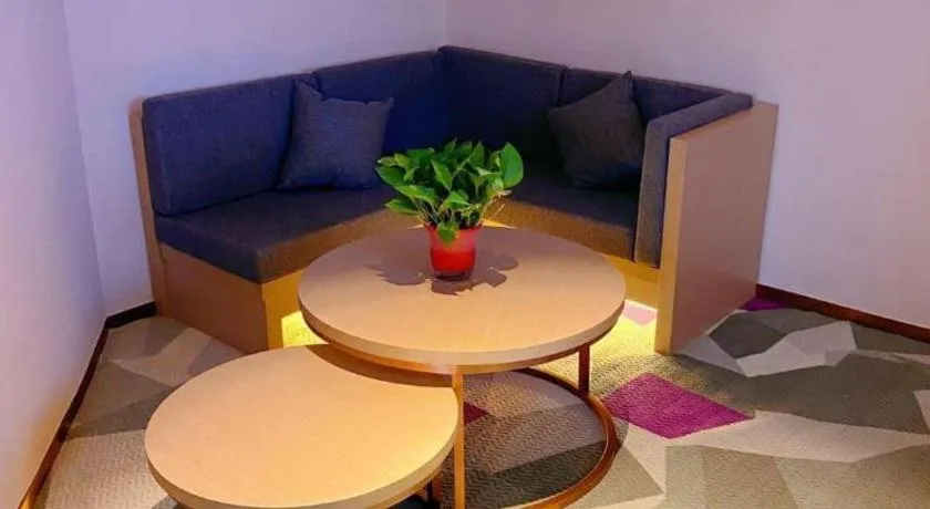 Lavande Hotel Xi'an Zhonglou Dachashi Metro Station