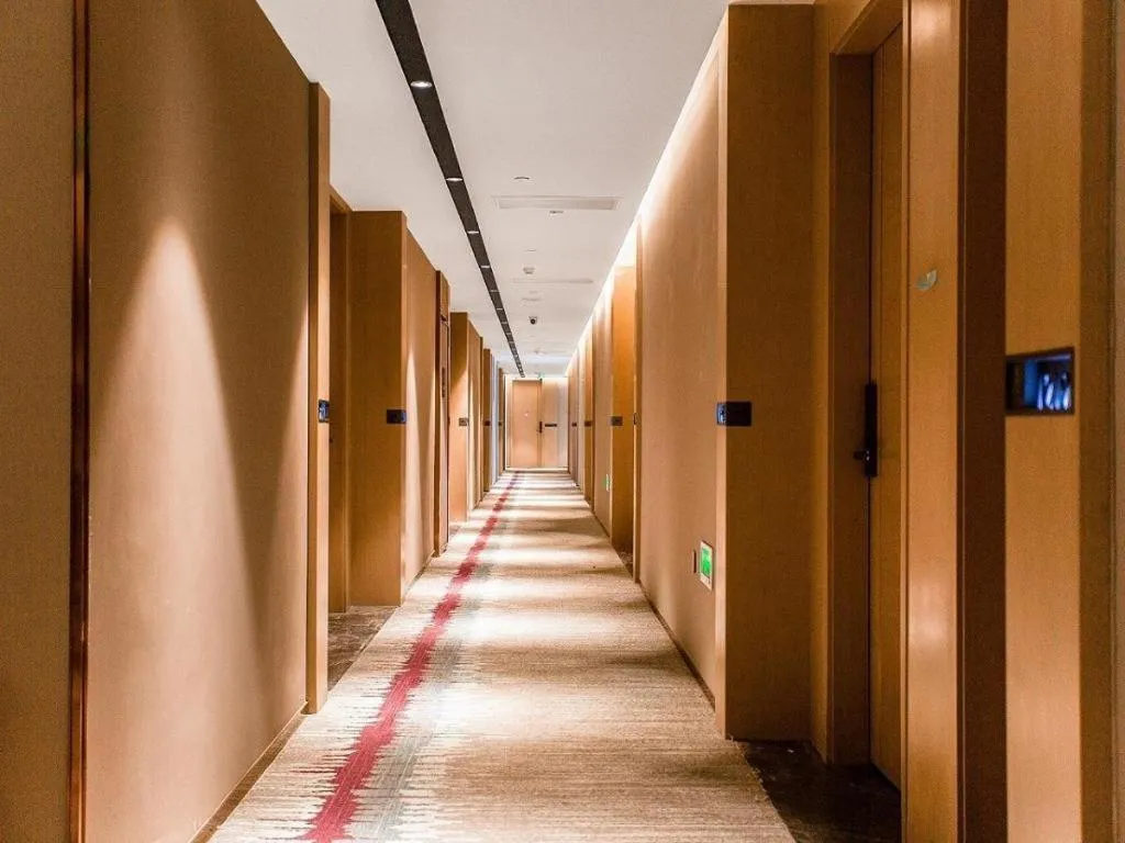 Lavande Hotel Xi'an Zhonglou Dachashi Metro Station