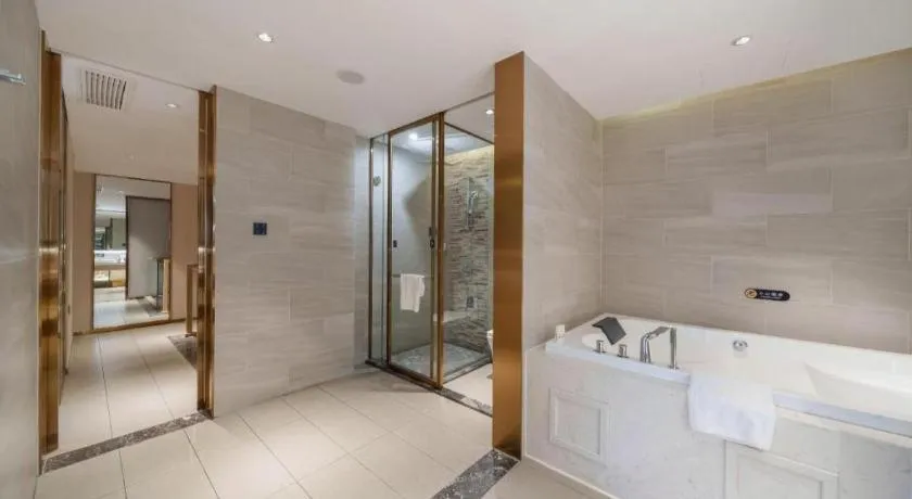 Lavande Hotel Xi'an Zhonglou Dachashi Metro Station