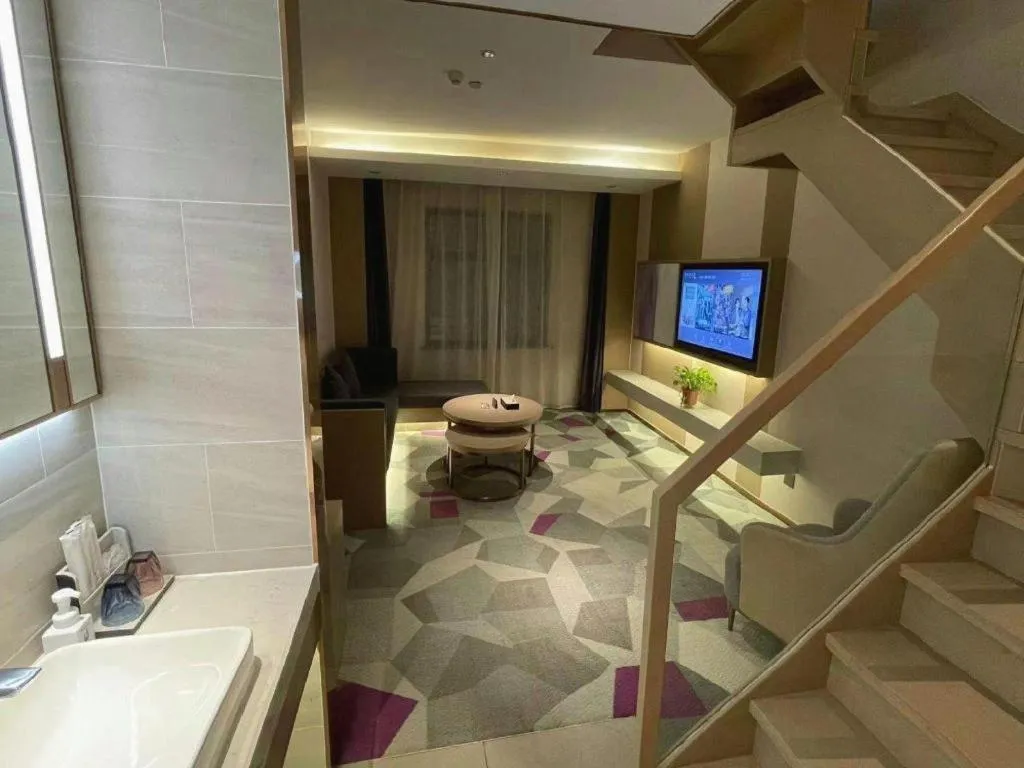 Lavande Hotel Xi'an Zhonglou Dachashi Metro Station