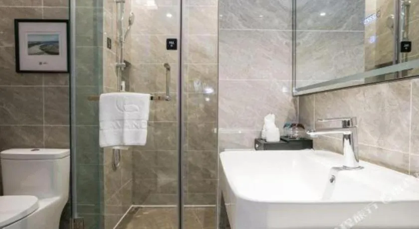 Lavande Hotel Nanchong Xihua Shida