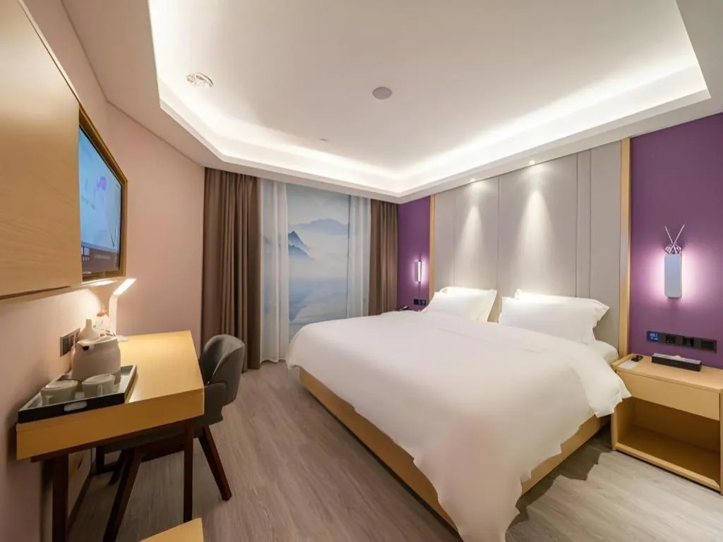 Bed in Lavande Hotel Shenzhen Jingtian Metro Station