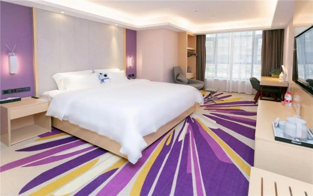 Bed in Lavande Hotel Shenzhen Jingtian Metro Station