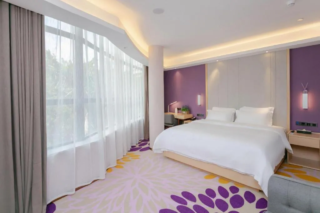 Bed in Lavande Hotel Shenzhen Jingtian Metro Station
