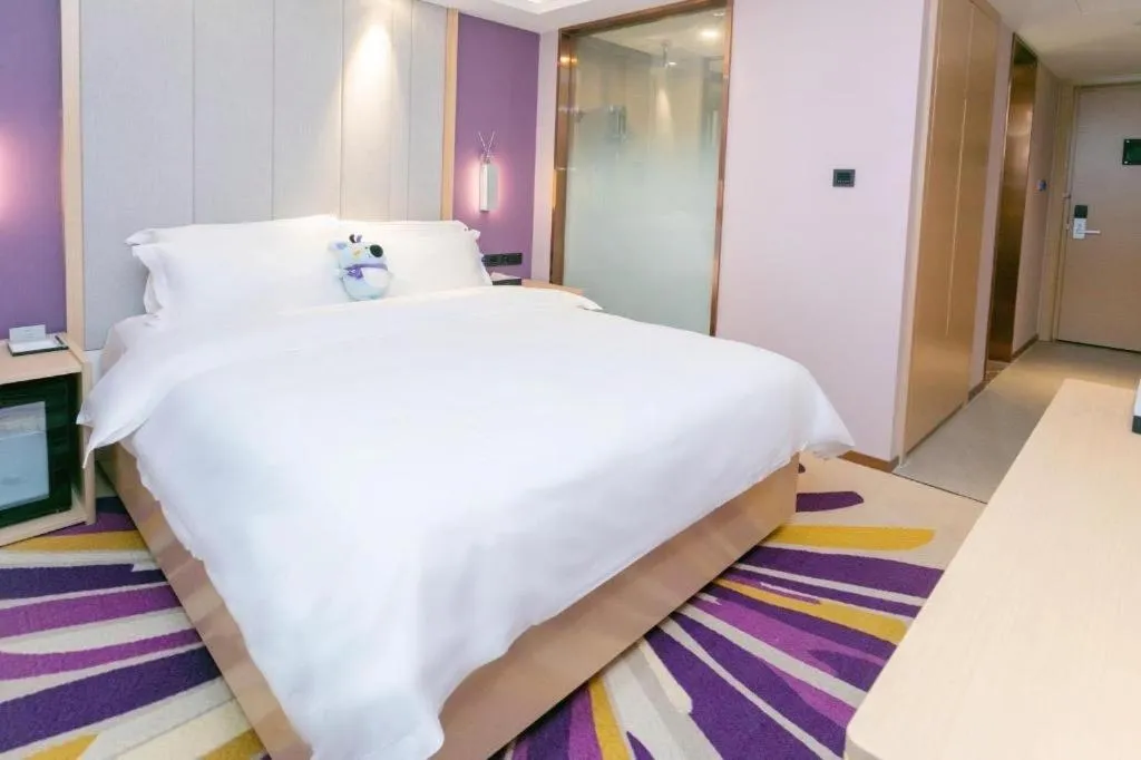 Bed in Lavande Hotel Shenzhen Jingtian Metro Station