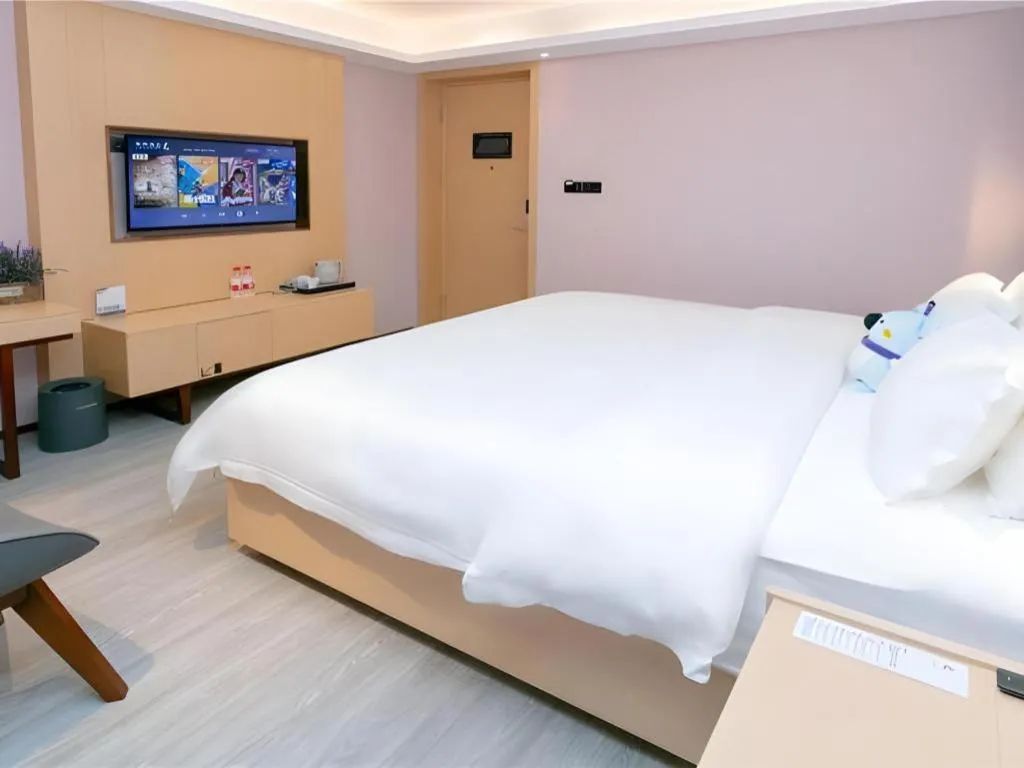 Bed in Lavande Hotel Shenzhen Jingtian Metro Station