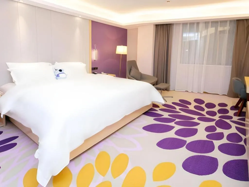 Bed in Lavande Hotel Shenzhen Jingtian Metro Station