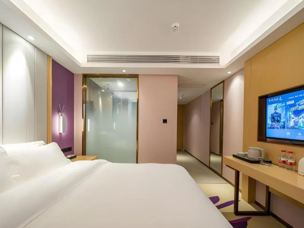 Bed in Lavande Hotel Shenzhen Jingtian Metro Station