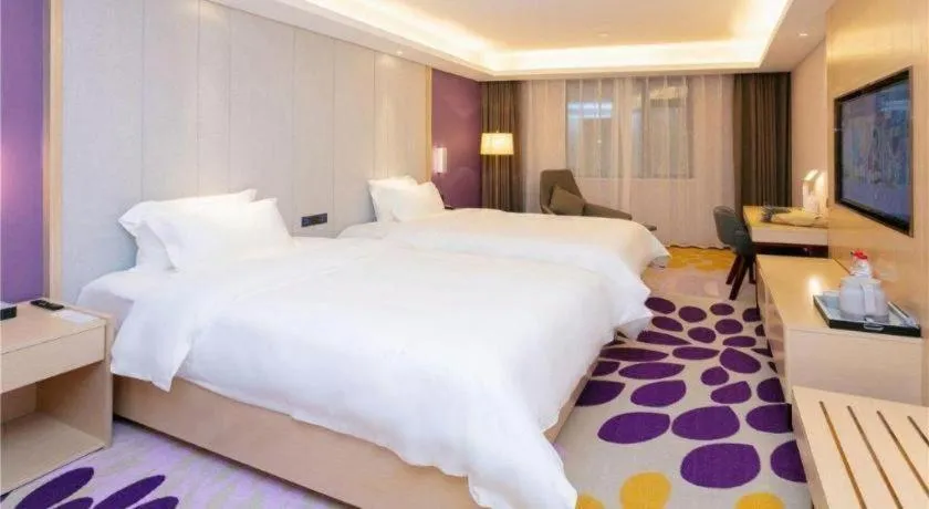 Bed in Lavande Hotel Shenzhen Jingtian Metro Station