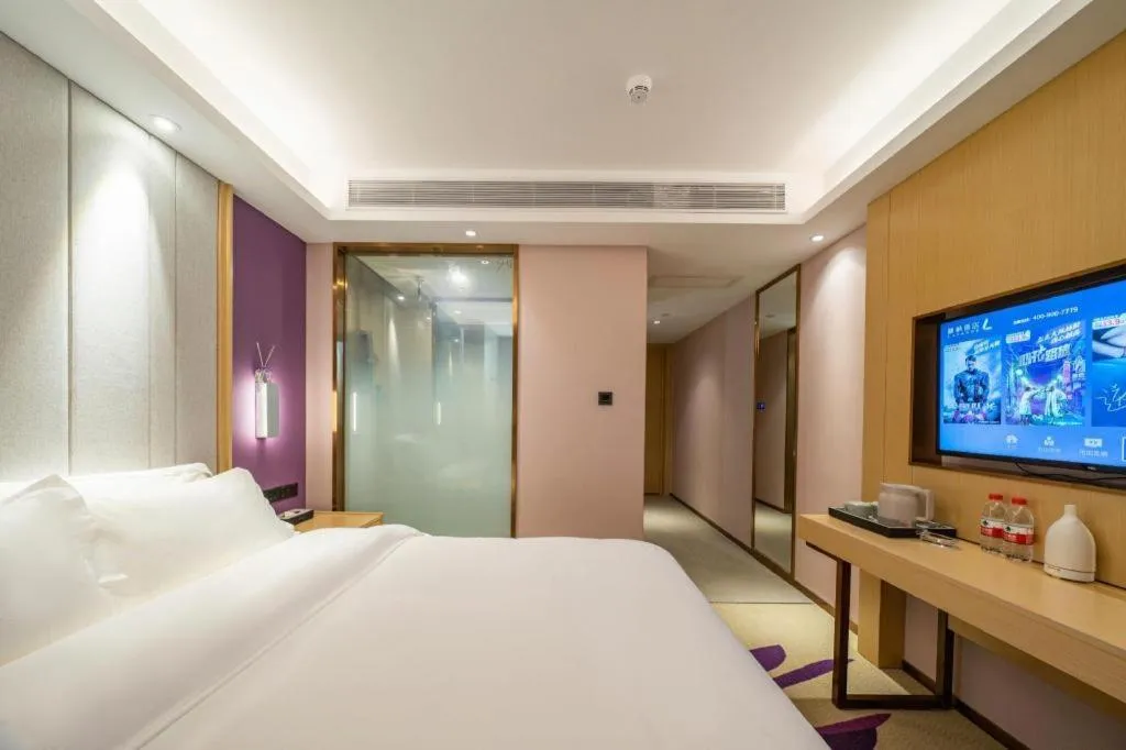 Bed in Lavande Hotel Shenzhen Jingtian Metro Station