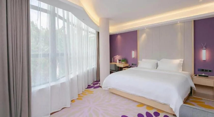 Bed in Lavande Hotel Shenzhen Jingtian Metro Station