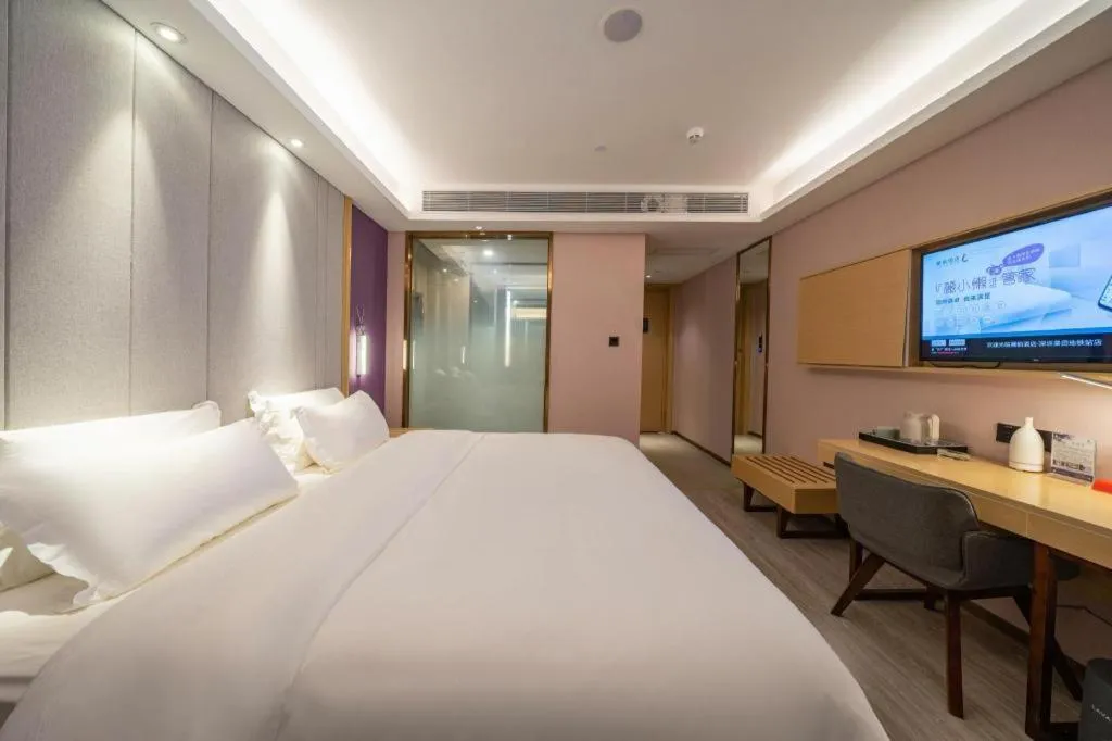 Bed in Lavande Hotel Shenzhen Jingtian Metro Station