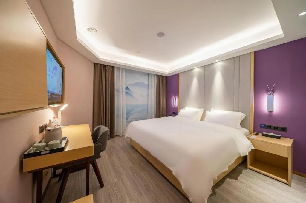Bed in Lavande Hotel Shenzhen Jingtian Metro Station