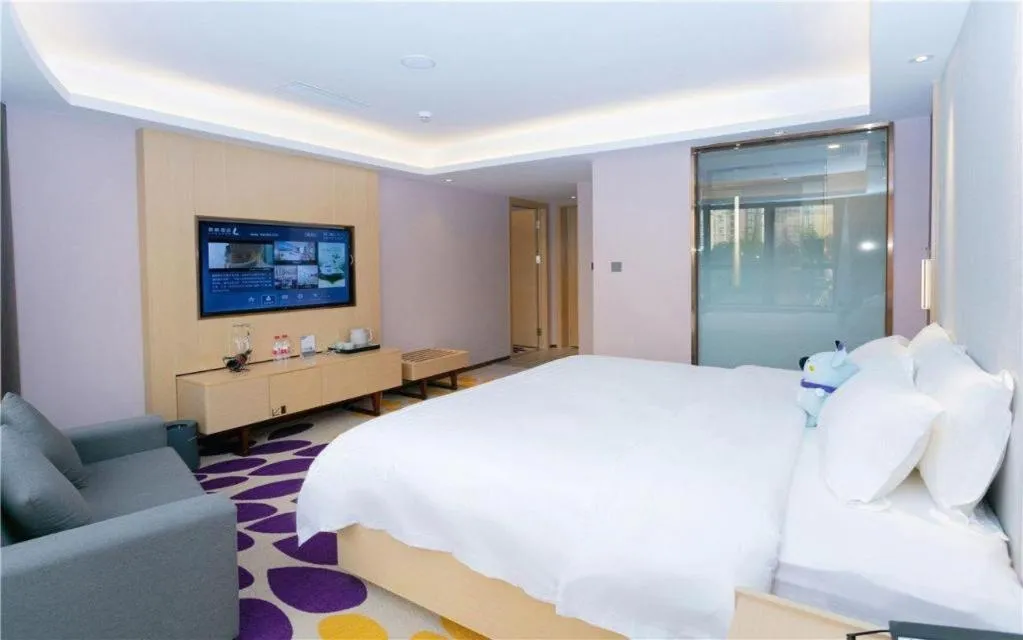 Bed in Lavande Hotel Shenzhen Jingtian Metro Station