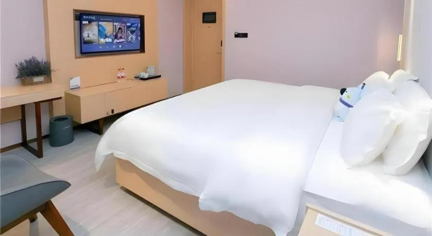 Bed in Lavande Hotel Shenzhen Jingtian Metro Station