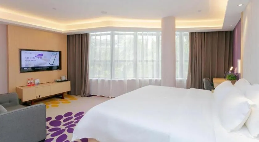 Bed in Lavande Hotel Shenzhen Jingtian Metro Station