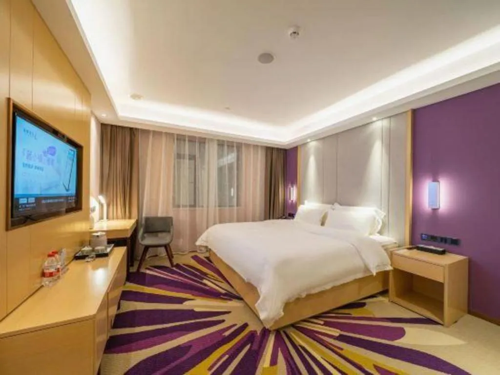 Bed in Lavande Hotel Shenzhen Jingtian Metro Station