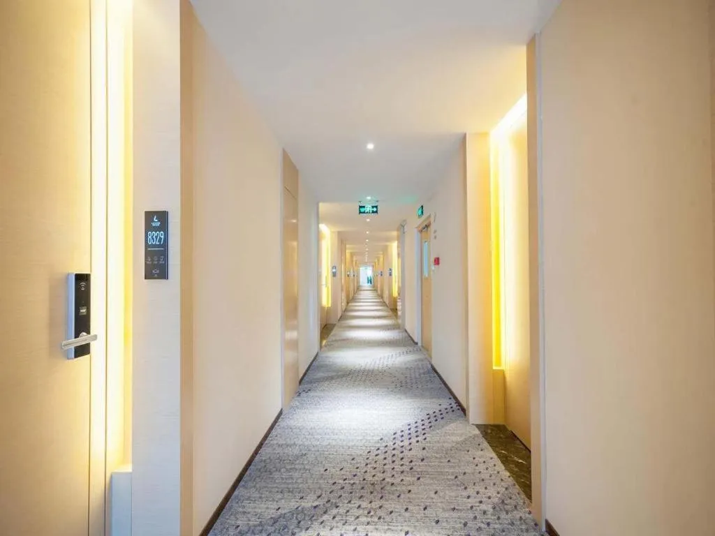 Lavande Hotel Beijing Huairou Yanqi Science City