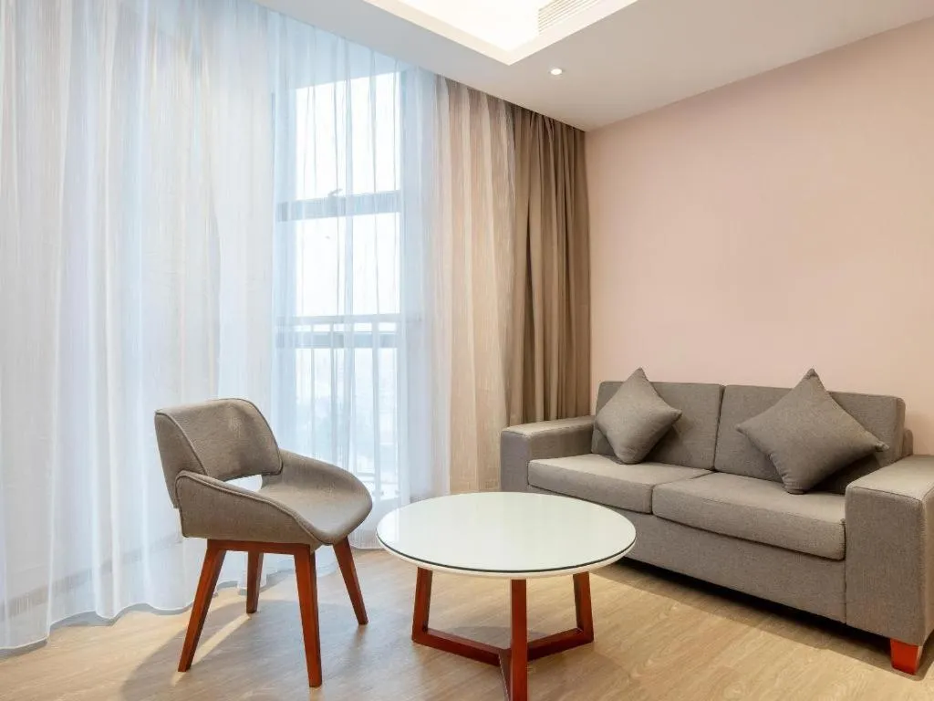 Lavande Hotel Zhongshan Xiaolan Taifeng