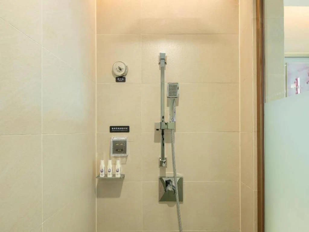 Lavande Hotel Zhongshan Xiaolan Taifeng