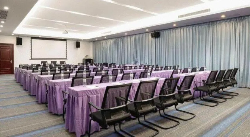 Lavande Hotel Zhongshan Xiaolan Taifeng