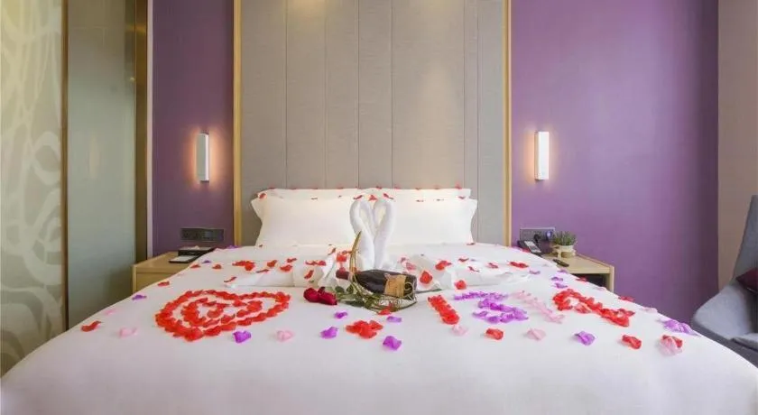 Bed in Lavande Hotel Huizhou Shiwan