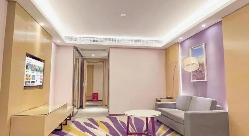 Lavande Hotel Huizhou Shiwan