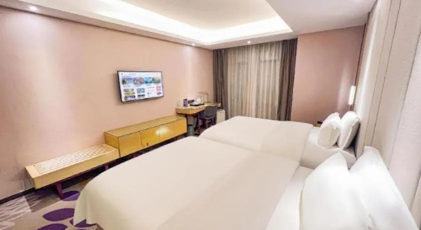Bed in Lavande Hotel Huizhou Shiwan