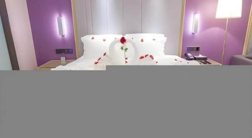 Bed in Lavande Hotel Huizhou Shiwan