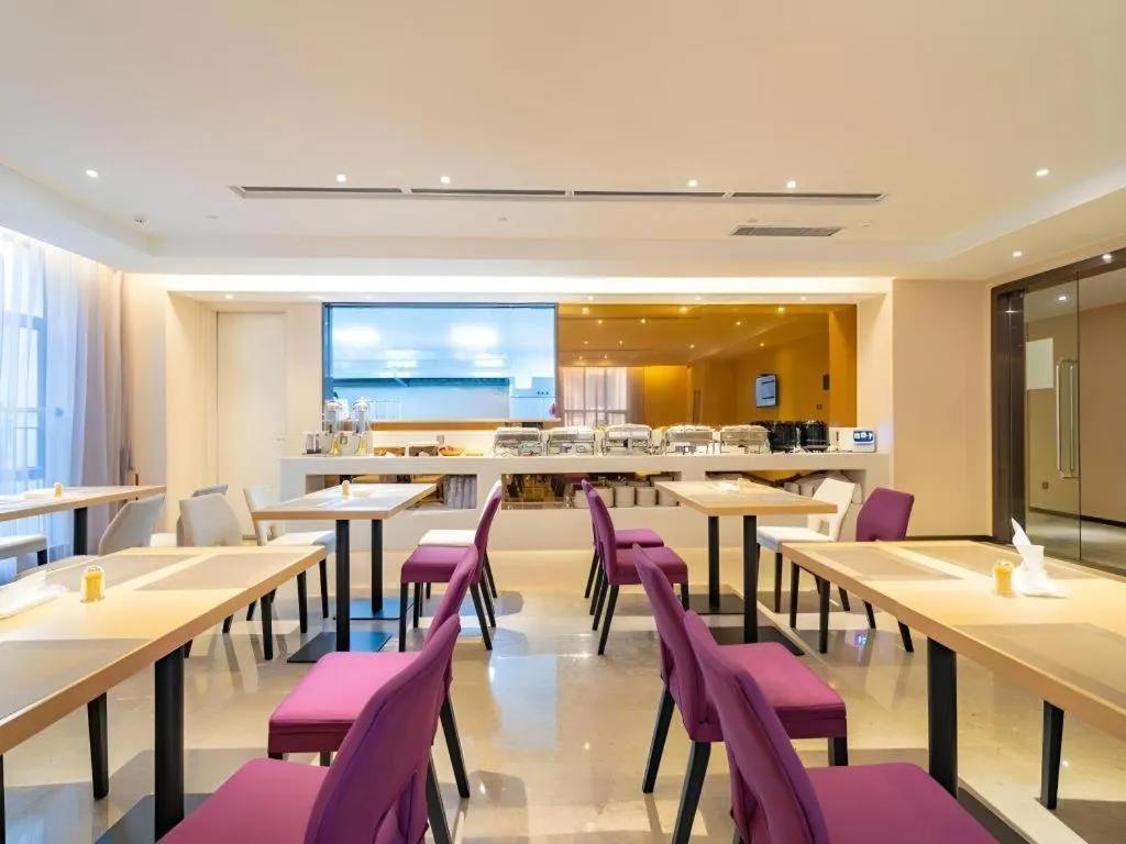 Lavande Hotel Huizhou Shiwan