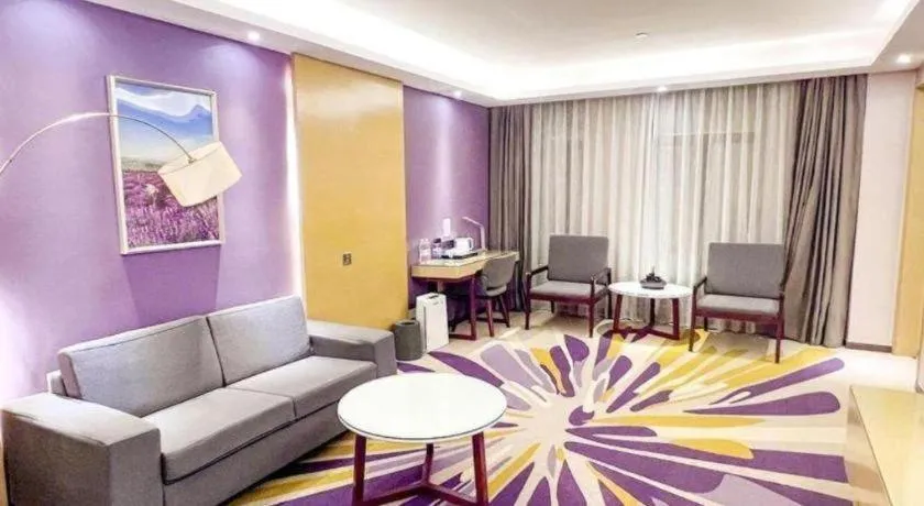 Lavande Hotel Huizhou Shiwan