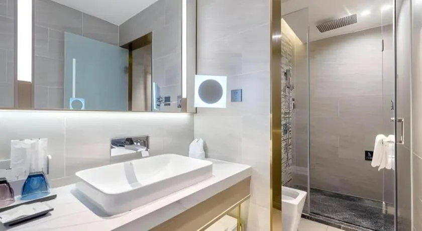 Lavande Hotel Zhongshan Shiqi Daxinxinduhui North Zhongshan Station