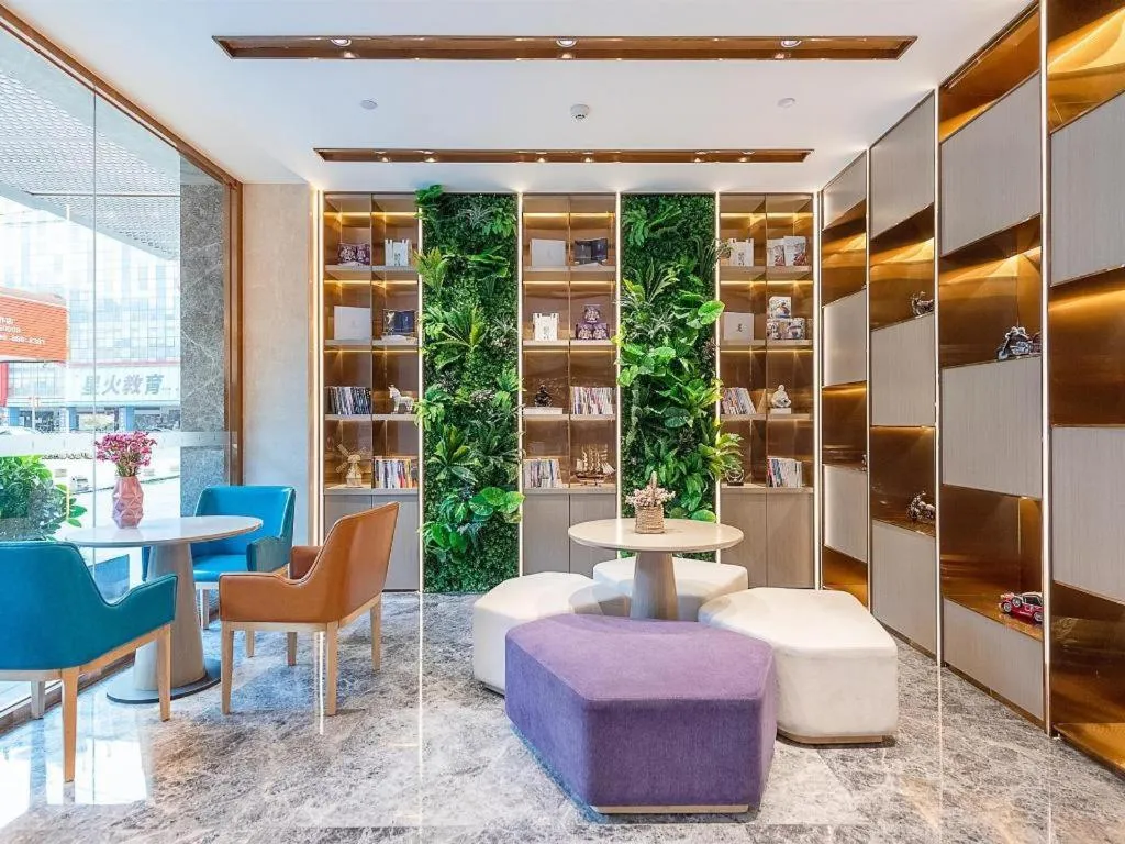 Lavande Hotel Zhongshan Shiqi Daxinxinduhui North Zhongshan Station