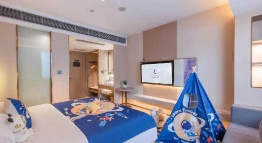 Bed in Lavande Hotel Zhongshan Shiqi Daxinxinduhui North Zhongshan Station