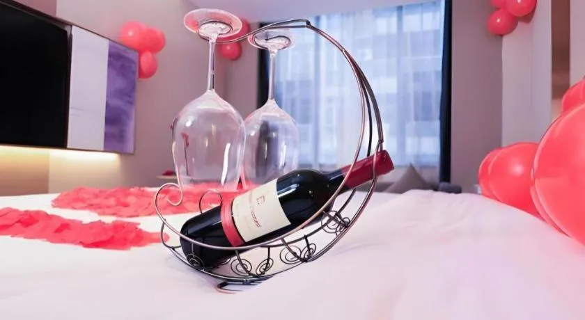 Bed in Lavande Hotel Zhongshan Shiqi Daxinxinduhui North Zhongshan Station