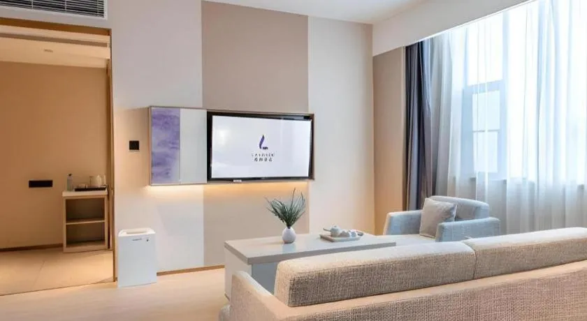 Bed in Lavande Hotel Zhongshan Shiqi Daxinxinduhui North Zhongshan Station