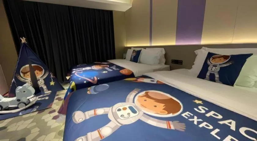 Bed in Lavande Hotel Zhongshan Shiqi Daxinxinduhui North Zhongshan Station