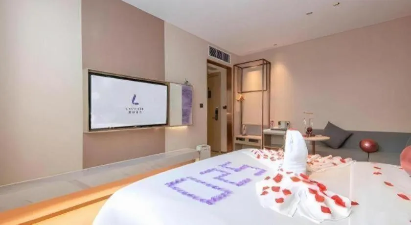 Bed in Lavande Hotel Zhongshan Shiqi Daxinxinduhui North Zhongshan Station