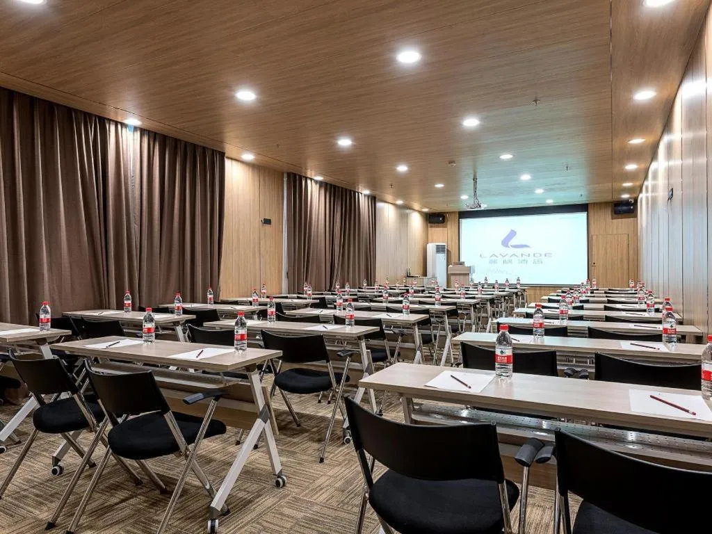 Lavande Hotel Zhongshan Shiqi Daxinxinduhui North Zhongshan Station