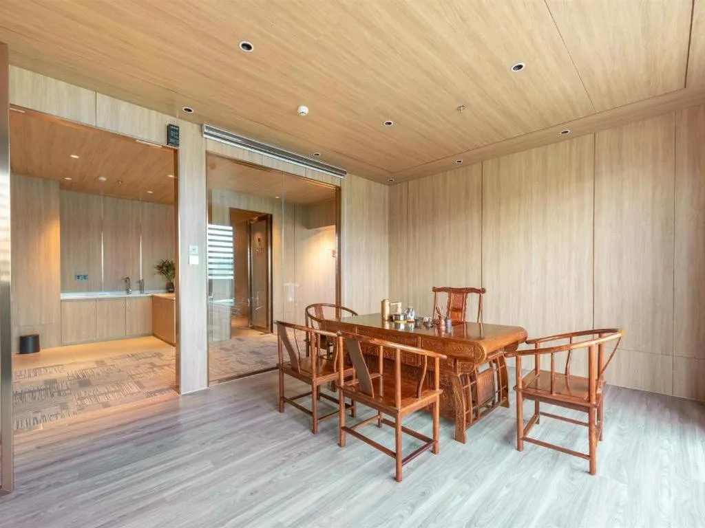 Lavande Hotel Zhongshan Shiqi Daxinxinduhui North Zhongshan Station