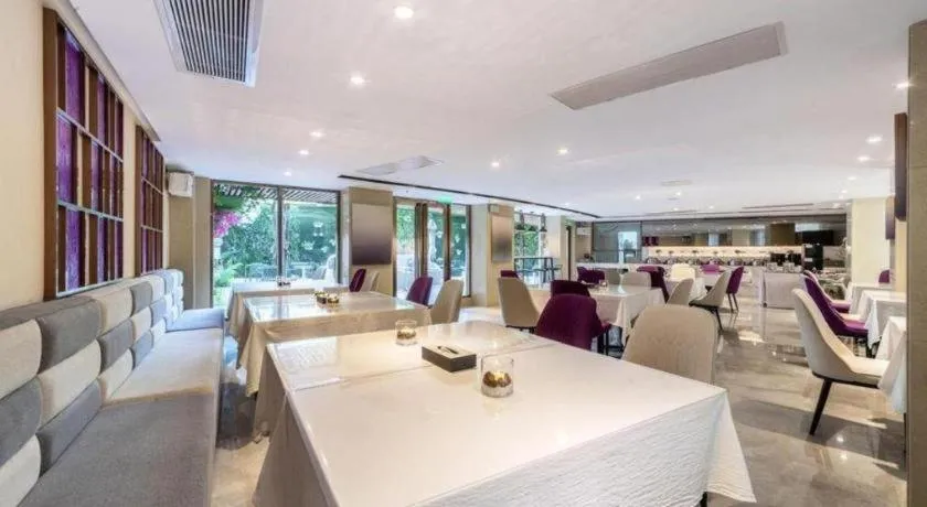 Lavande Hotel Shenzhen Bay Houhai Avenue