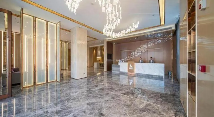 Lavande Hotel Anshan City Center