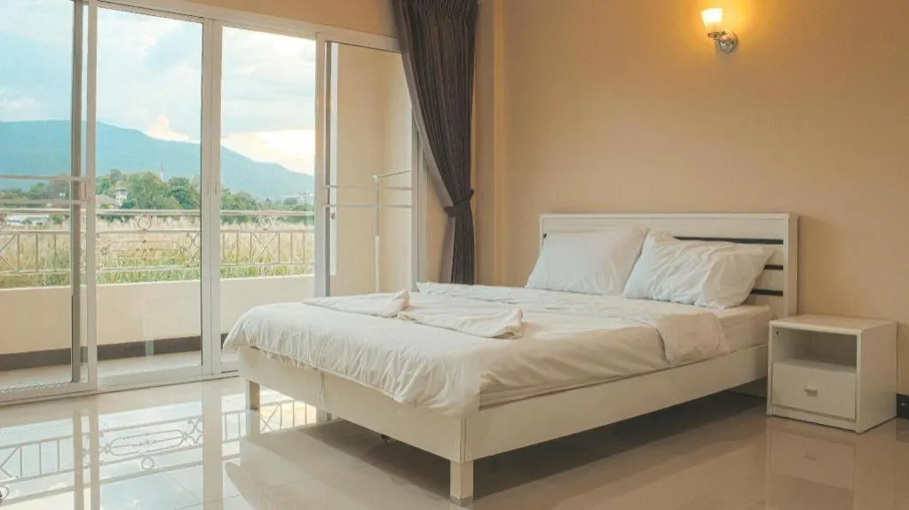 Bed in Nattida Place