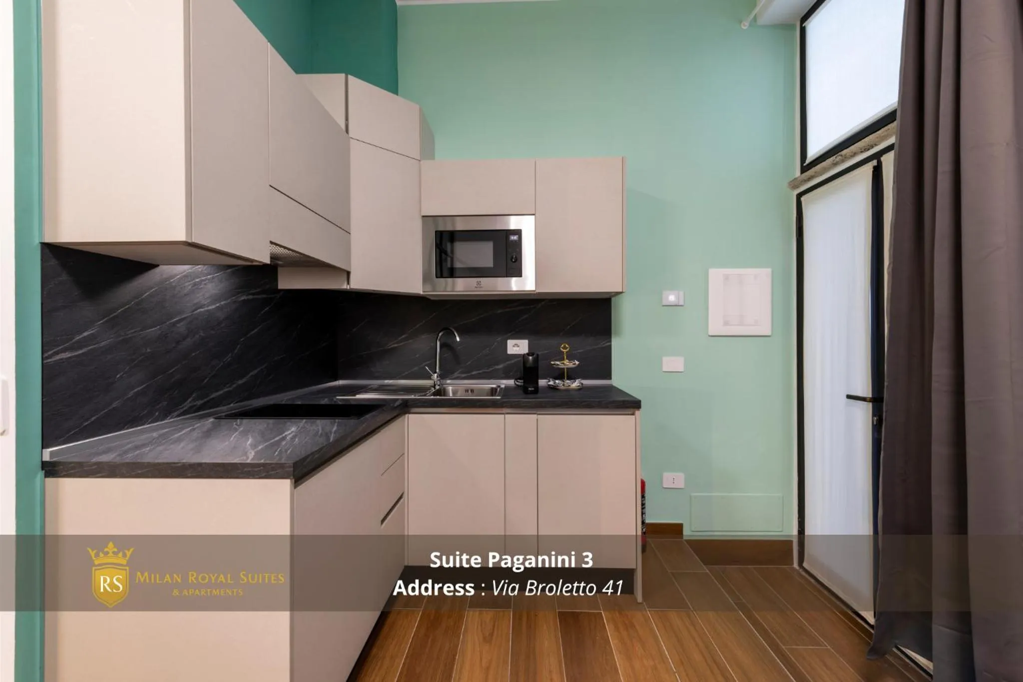 Kitchen or kitchenette in Milan Royal Suites - Centro Brera