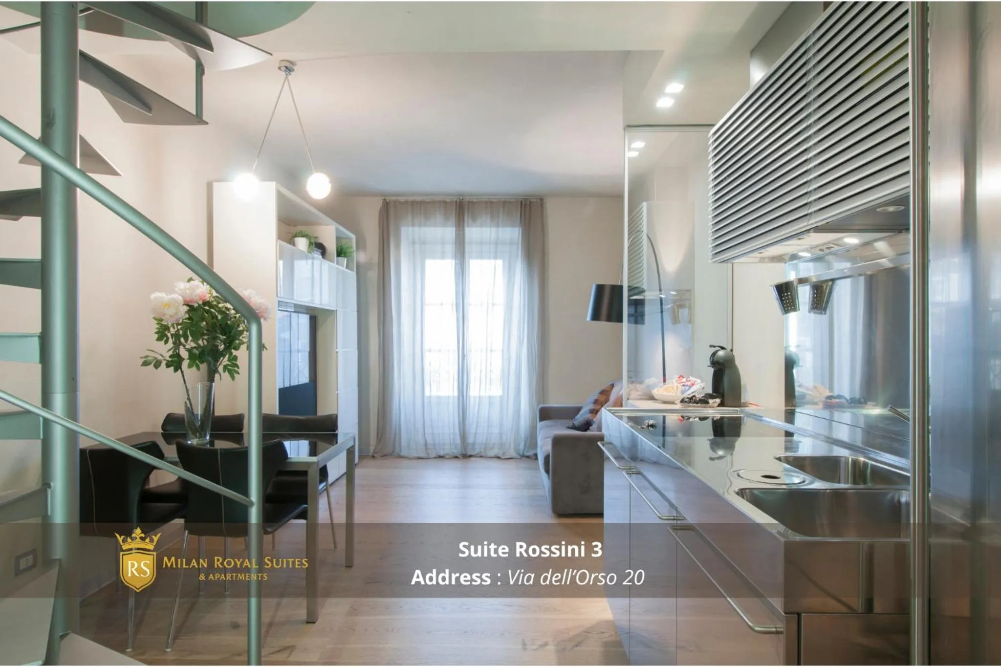 Living room in Milan Royal Suites - Centro Brera