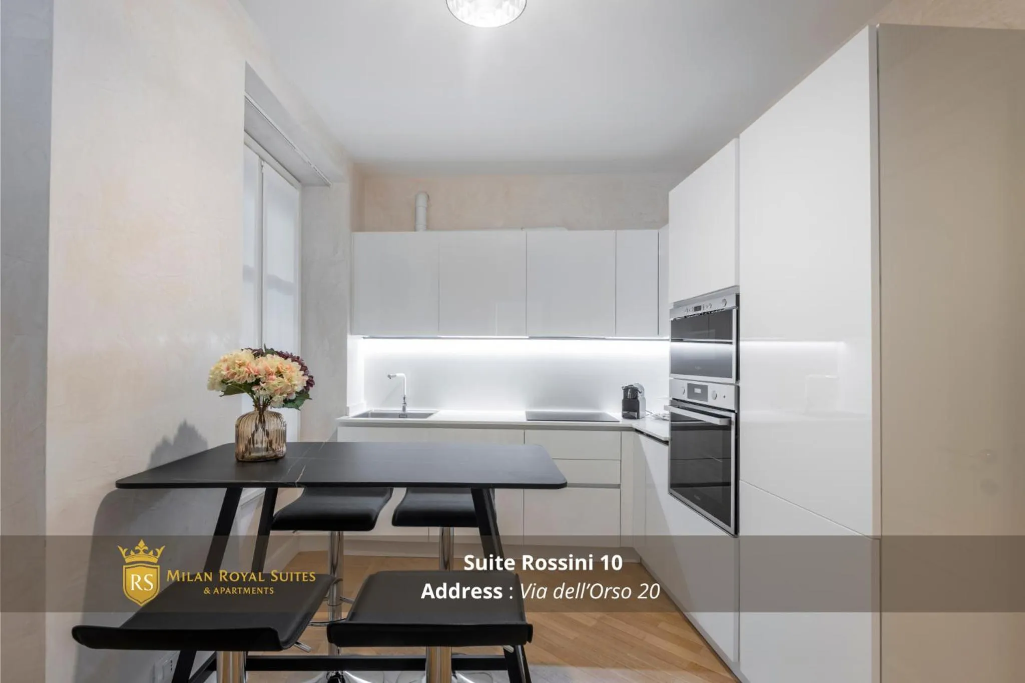 Kitchen or kitchenette in Milan Royal Suites - Centro Brera