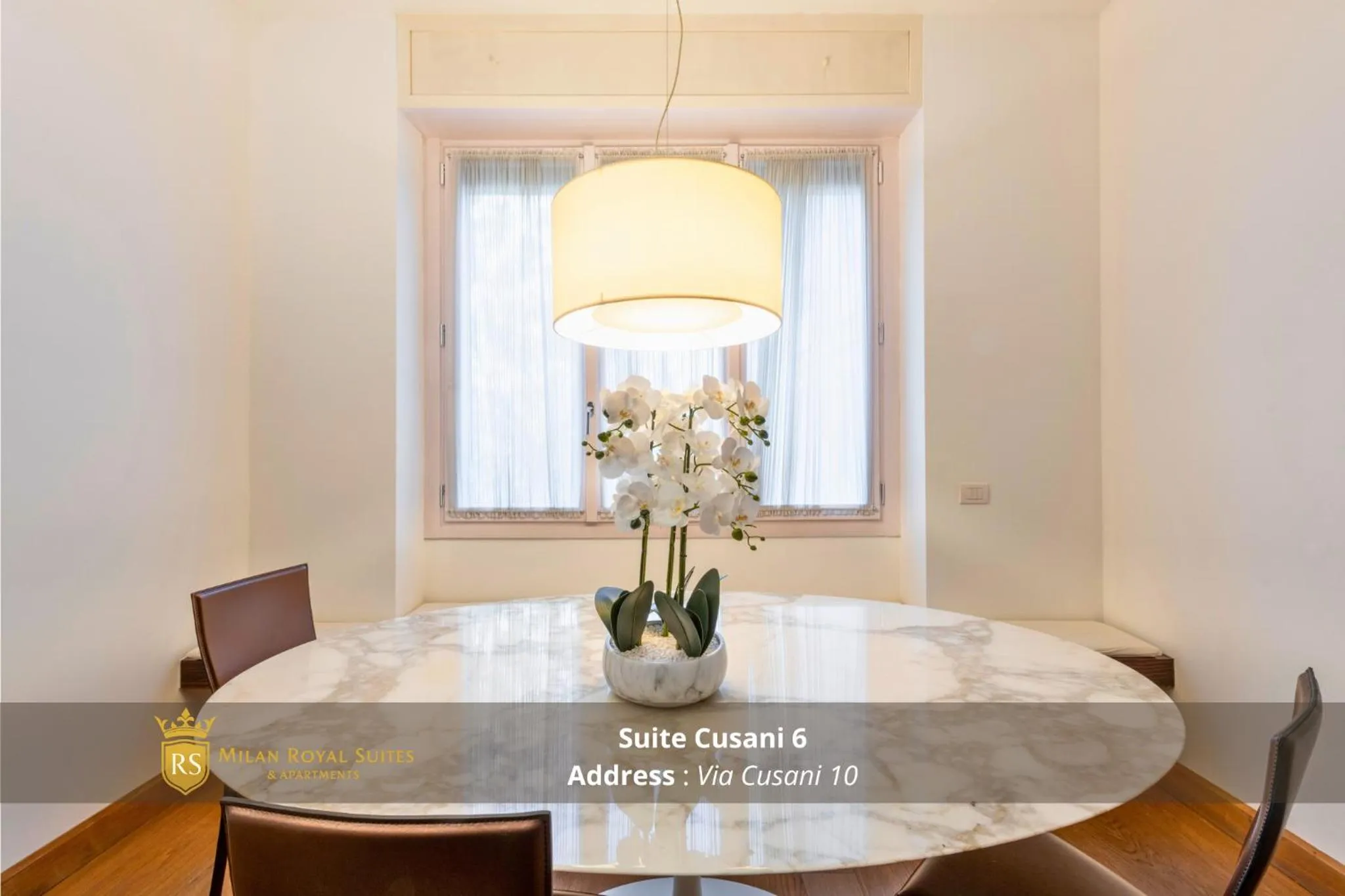 Dining area in Milan Royal Suites - Centro Brera
